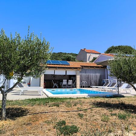 House With Pool Villa Mali Lošinj Buitenkant foto
